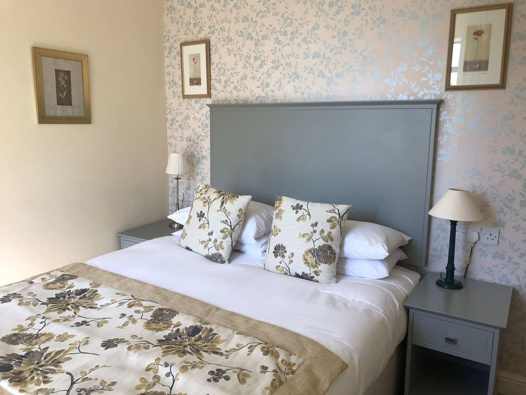 Stanton Manor Hotel Chippenham  Eksteriør bilde