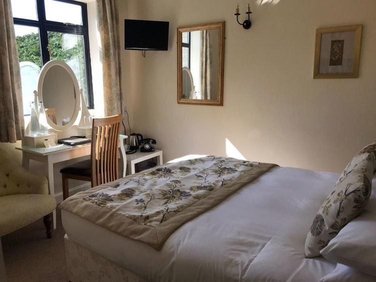 Stanton Manor Hotel Chippenham  Eksteriør bilde